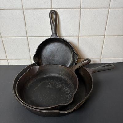 Lot 217: Three Griswold Cast Iron Pans
