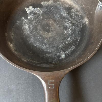 Lot 218: Griswold Pans