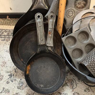 Lot 222: Vintage Ekco Commercial Muffin Pan, Cast Iron Pot, Tin Pans, Grater and More