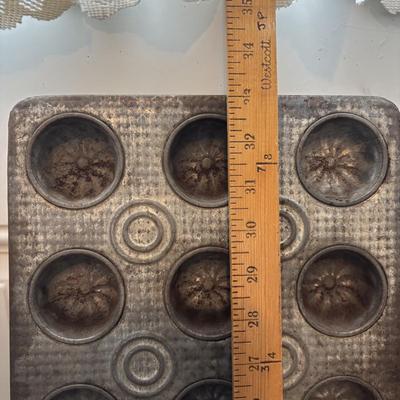 Lot 222: Vintage Ekco Commercial Muffin Pan, Cast Iron Pot, Tin Pans, Grater and More