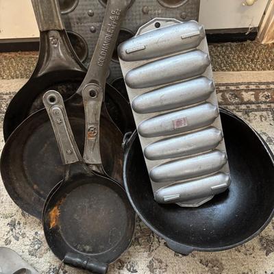 Lot 222: Vintage Ekco Commercial Muffin Pan, Cast Iron Pot, Tin Pans, Grater and More