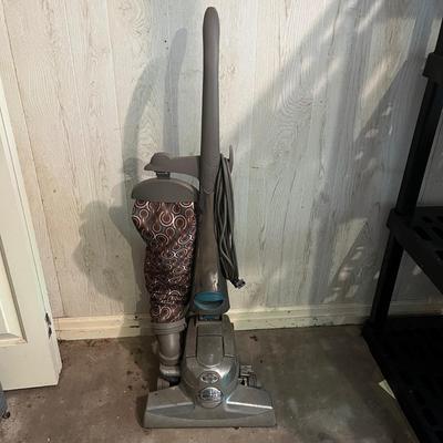 Kirby Vacuum With Accessories (GC-MG)