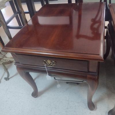 Cherry Wood Finish Single Drawer Accent Table Choice B