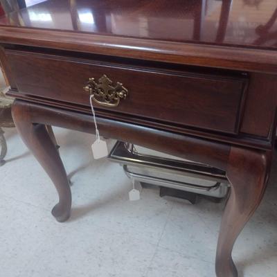Cherry Wood Finish Single Drawer Accent Table Choice B