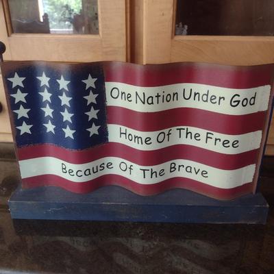 Metal American Flag Decor