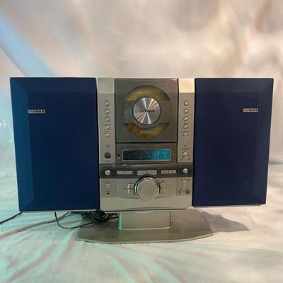 Fisher AM/FM CD Player Portable Stereo (L-MG)