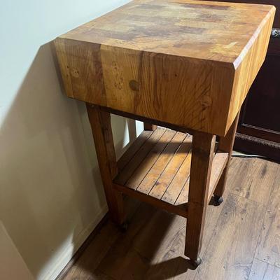 Rolling Butcher Block Table (K-MG)