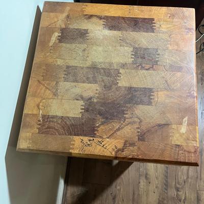 Rolling Butcher Block Table (K-MG)