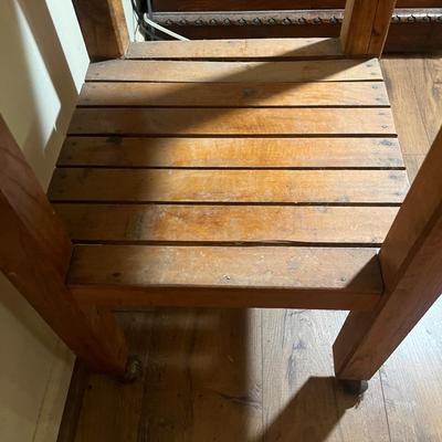 Rolling Butcher Block Table (K-MG)