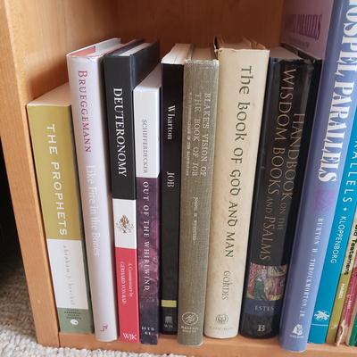 Books About the Bible (BR2-KD)