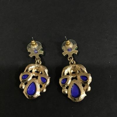 Pretty rhinestone dangle earrings