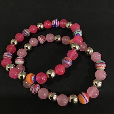 Beautiful pink beaded stretch bracelet set