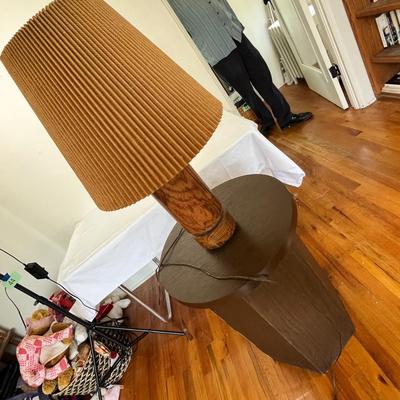 Lot 43 Cardboard table & wood lamp