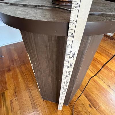 Lot 43 Cardboard table & wood lamp