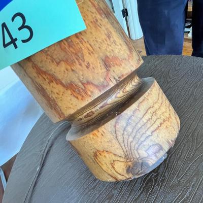 Lot 43 Cardboard table & wood lamp