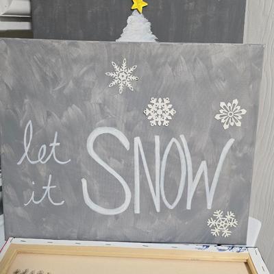 Artisinal christmas decor