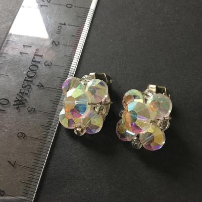 Vintage aurora borealis crystals clip on earrings