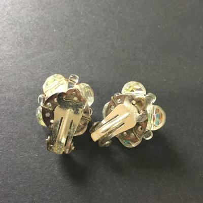 Vintage aurora borealis crystals clip on earrings