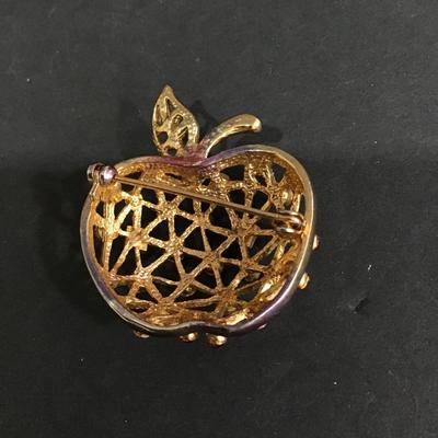 Cute gold tone apple brooch