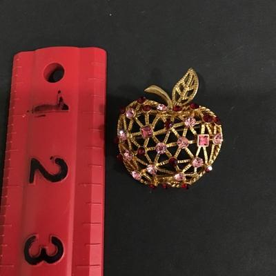 Cute gold tone apple brooch