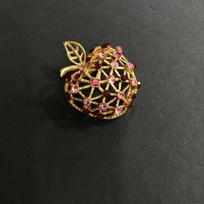 Cute gold tone apple brooch