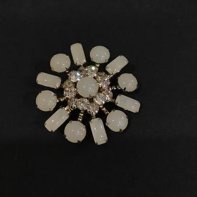 Vintage gemstone flower brooch