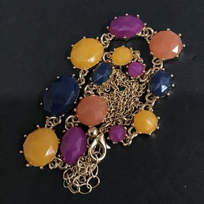Vintage multicolor lucite art deco style statement necklace
