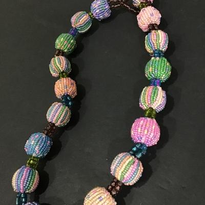 Cool multicolor vintage bead bracelet