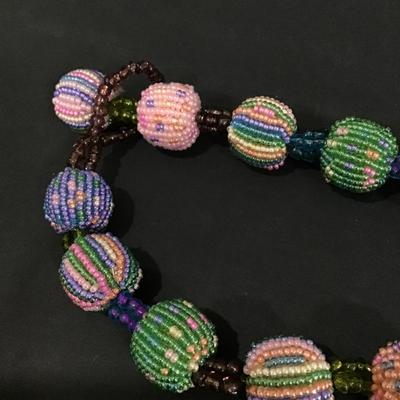 Cool multicolor vintage bead bracelet