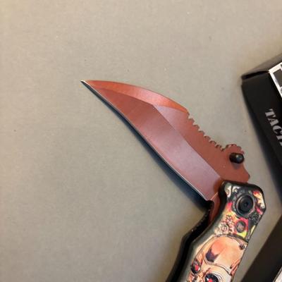 Razor Tactical - Lock Knife - Skull & Gears Handle