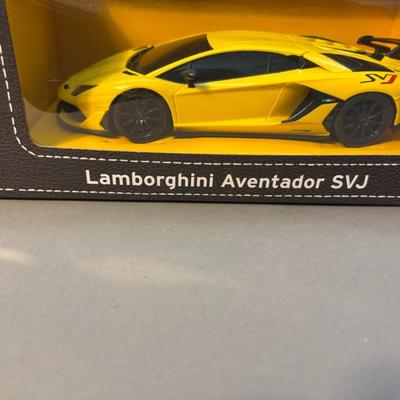 RASTAR - 1:18 Lamborghini Aventador SVJ - R/C Model Car
