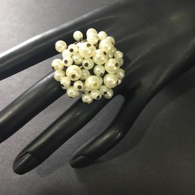Vintage faux pearl stretch statement ring, bronze, toned