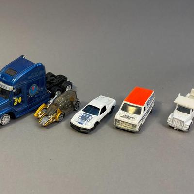 Lot of Five (5) - Die Cast Cars