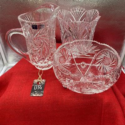 Sale Photo Thumbnail #200: Vintage crystal footed bowl, 7 inch diameter   
Handcut lead crystal pitcher, buzzstar pattern, made in Yugoslavia
Crystal ice bucket, Portico, 
All in good condition
Retail $140
