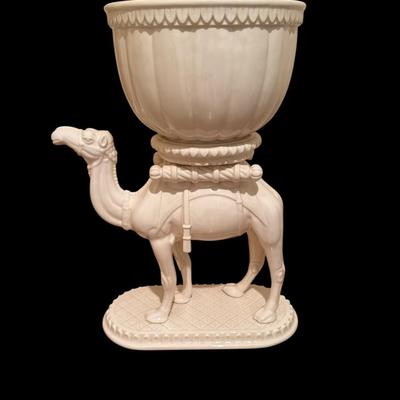 Bar cart and camels ?