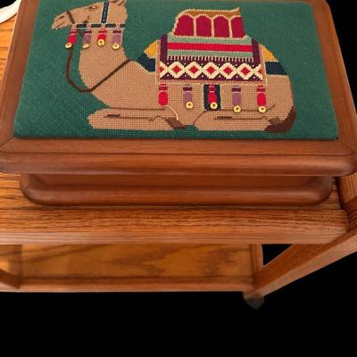 Bar cart and camels ?