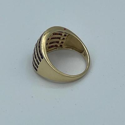 10K Gold Ladies Ring