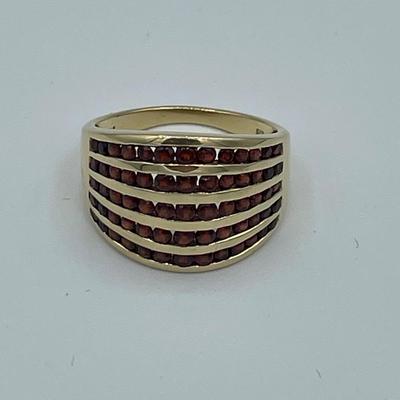 10K Gold Ladies Ring