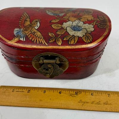 Sale Photo Thumbnail #34: In good previously owned condition.