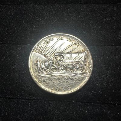 1938 OREGON TRAIL MEMORIAL HALF DOLLAR