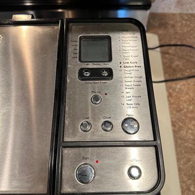CUISINART CONVECTION BREADMAKER