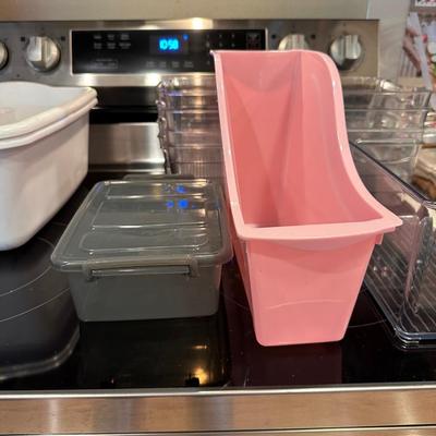 KITCHEN ORGANIZERS