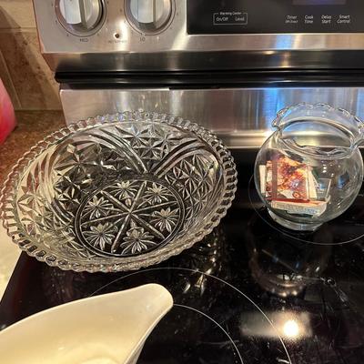 MISC KITCHEN ITEMS