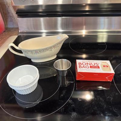 MISC KITCHEN ITEMS
