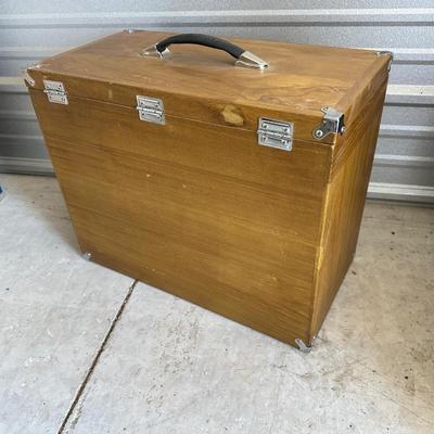 NICE 8 DRAWER TOOL CHEST BY WINDSOR DESIGN