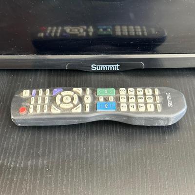 SUMMIT 32" RV HD LED TV, MONITOR WALL MOUNTS AND MORE