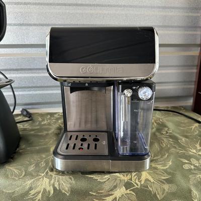 GOURMIA ESPRESSO/CAPPUCCINO MAKER, KEURIG COFFEE MAKER AND CUISINART BLENDER