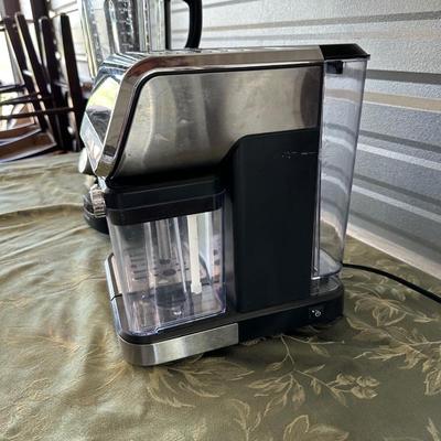 GOURMIA ESPRESSO/CAPPUCCINO MAKER, KEURIG COFFEE MAKER AND CUISINART BLENDER