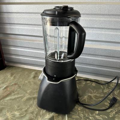 GOURMIA ESPRESSO/CAPPUCCINO MAKER, KEURIG COFFEE MAKER AND CUISINART BLENDER