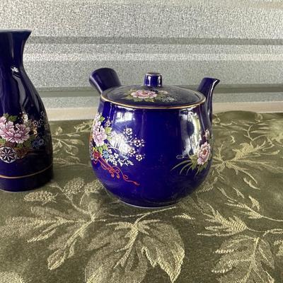 ARITA/IMARI WARE JAPANESE PORCELAIN TEA SET WITH EXTRAS